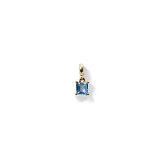 Mavi Topaz Kare Charm – Aralık Doğum Taşı – 14 Ayar Altın