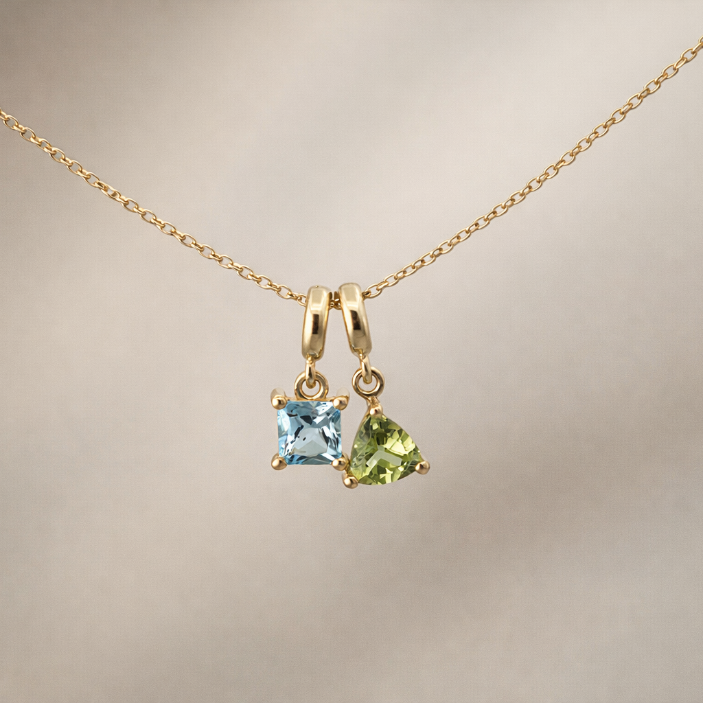 Peridot Üçgen Charm – Ağustos Doğum Taşı – 14 Ayar Altın